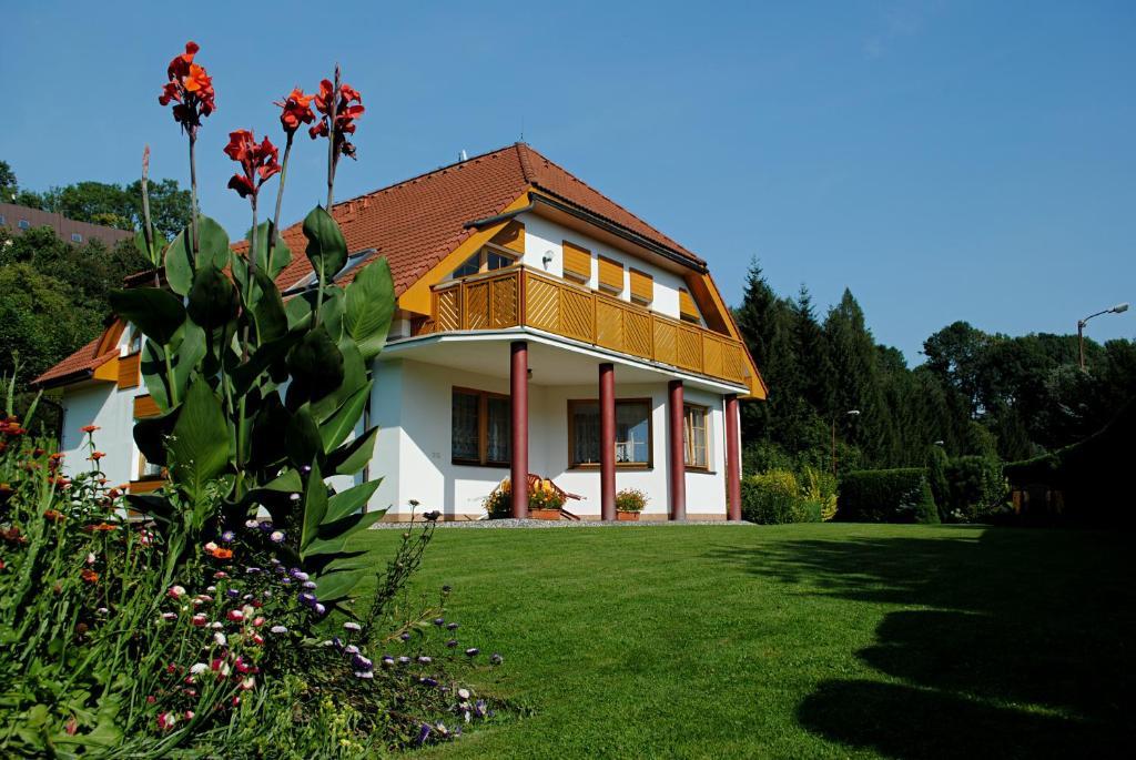 Pension B&B Врхлаби Экстерьер фото